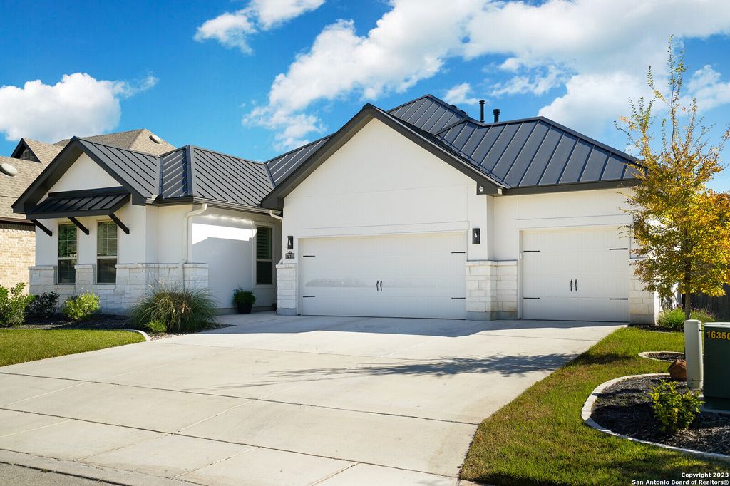 17618 HILLSEDGE, San Antonio, TX 78257