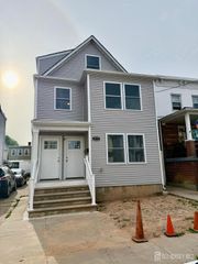 273 Oak Street 2, Perth Amboy, NJ 08861
