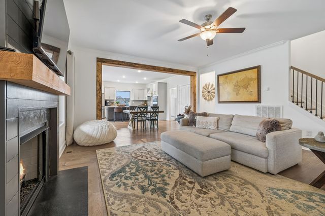 12745 N Milton Rd, Milton, TN 37118