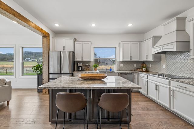 12745 N Milton Rd, Milton, TN 37118