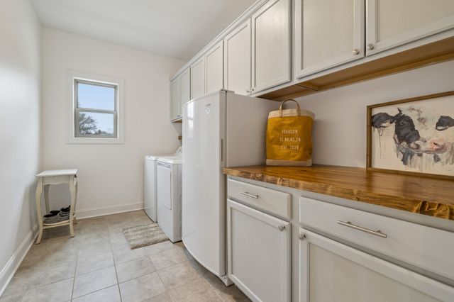 12745 N Milton Rd, Milton, TN 37118