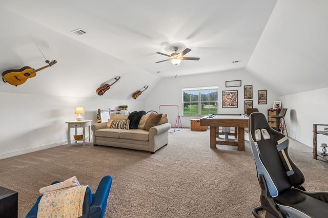 12745 N Milton Rd, Milton, TN 37118