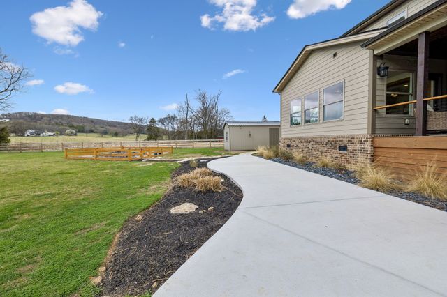 12745 N Milton Rd, Milton, TN 37118