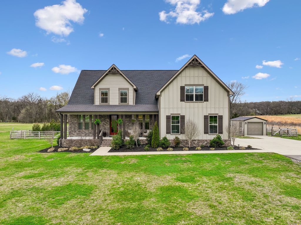 12745 N Milton Rd, Milton, TN 37118