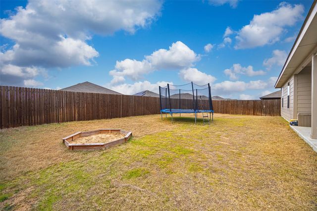 904 Saddle Horn Way, Josephine, TX 75189