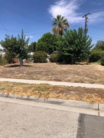 1878 West Virginia St, San Bernardino, CA 92411
