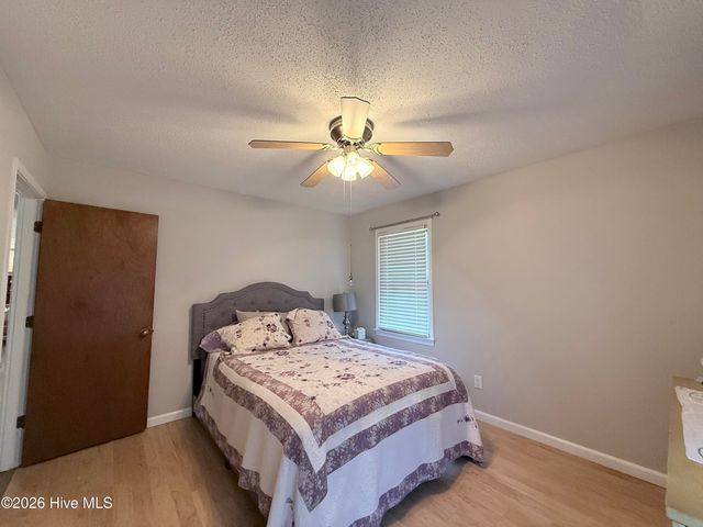 203 Fox Drive, Dudley, NC 28333