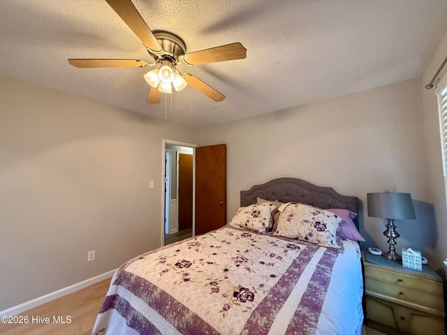 203 Fox Drive, Dudley, NC 28333