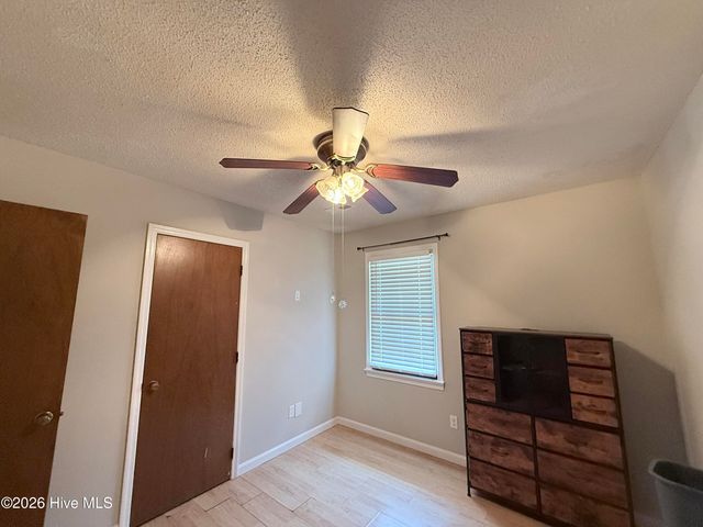 203 Fox Drive, Dudley, NC 28333