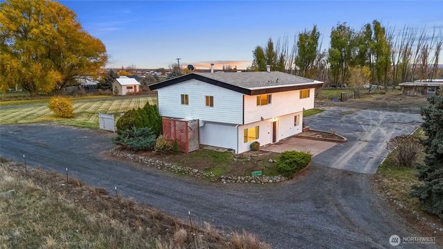5103 Road 1.9 NE, Moses Lake, WA 98837