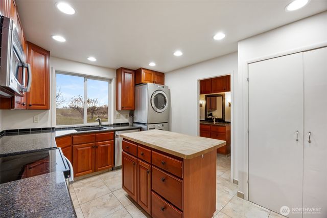 5103 Road 1.9 NE, Moses Lake, WA 98837