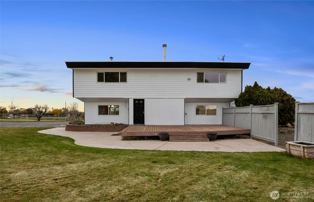 5103 Road 1.9 NE, Moses Lake, WA 98837