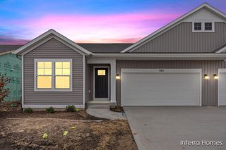 980 Scioto Drive NW 4, Comstock Park, MI 49321