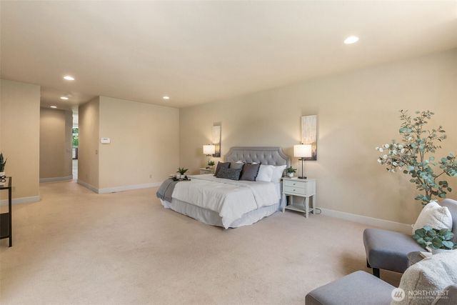 7212 Canterwood Drive SE, Olympia, WA 98513