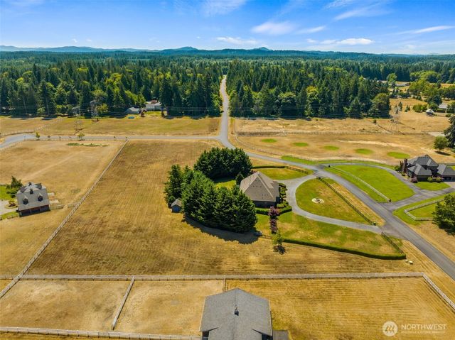 7212 Canterwood Drive SE, Olympia, WA 98513