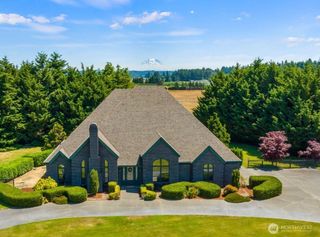 7212 Canterwood Drive SE, Olympia, WA 98513