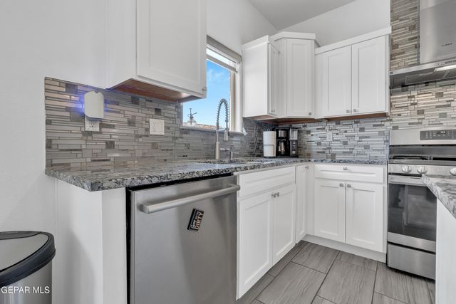 563 Lanner Street, El Paso, TX 79928