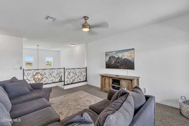 563 Lanner Street, El Paso, TX 79928