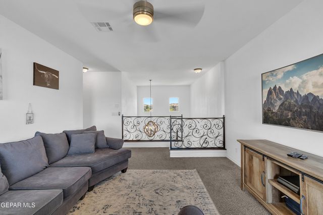 563 Lanner Street, El Paso, TX 79928