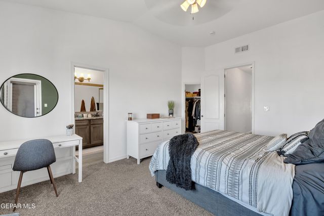 563 Lanner Street, El Paso, TX 79928