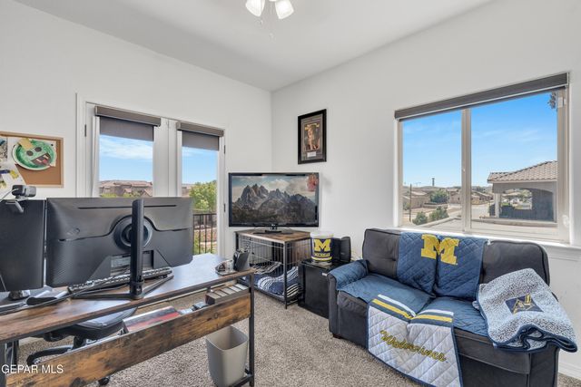 563 Lanner Street, El Paso, TX 79928