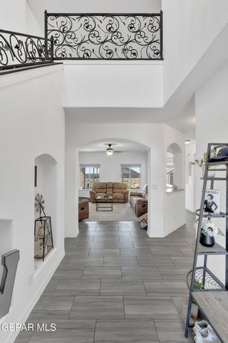 563 Lanner Street, El Paso, TX 79928