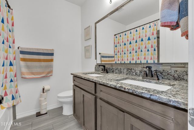 563 Lanner Street, El Paso, TX 79928