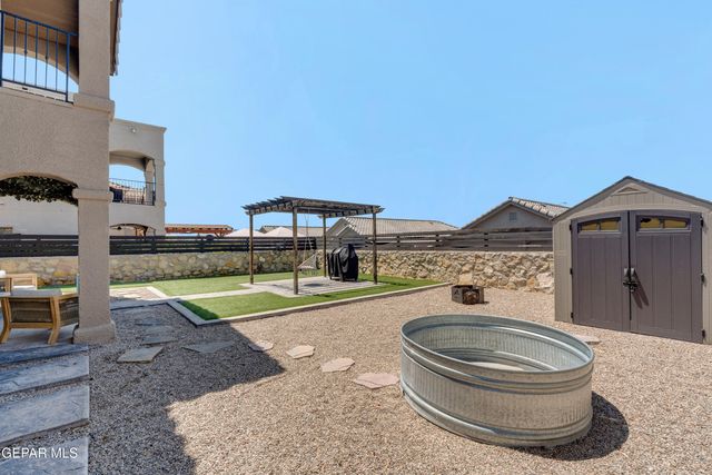 563 Lanner Street, El Paso, TX 79928