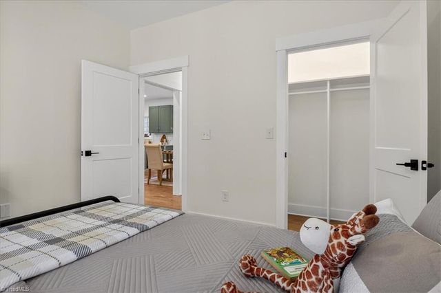 587 Memorial Park Drive, Sparta, NC 28675