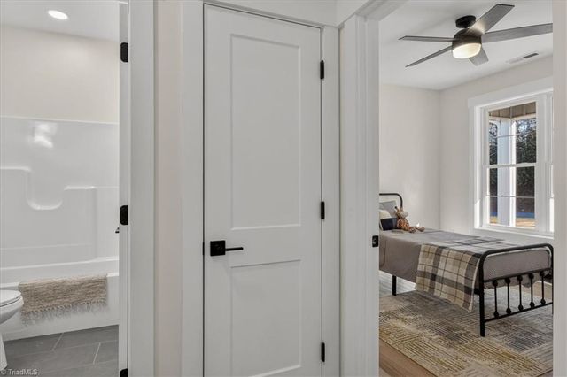 587 Memorial Park Drive, Sparta, NC 28675