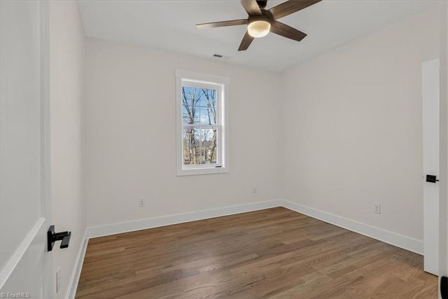 587 Memorial Park Drive, Sparta, NC 28675