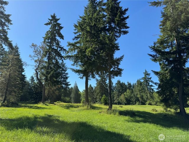 7410 Grayhawk Lane NE, Olympia, WA 98516