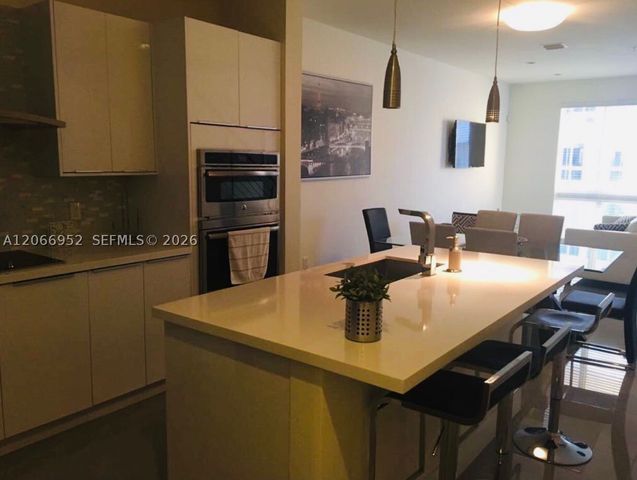 10260 NW 63rd Ter 201, Miami, FL 33178