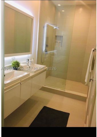 10260 NW 63rd Ter 201, Miami, FL 33178