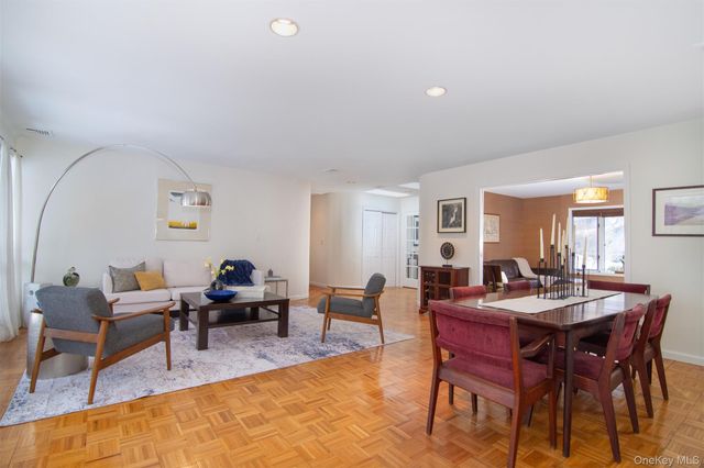 4 Ilinka Lane, Irvington, NY 10533