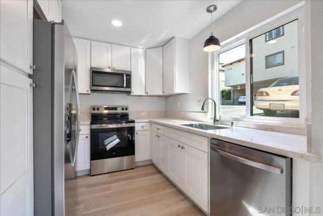955 Postal Way 29, Vista, CA 92083