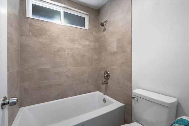 955 Postal Way 29, Vista, CA 92083