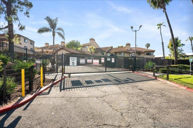 955 Postal Way 29, Vista, CA 92083