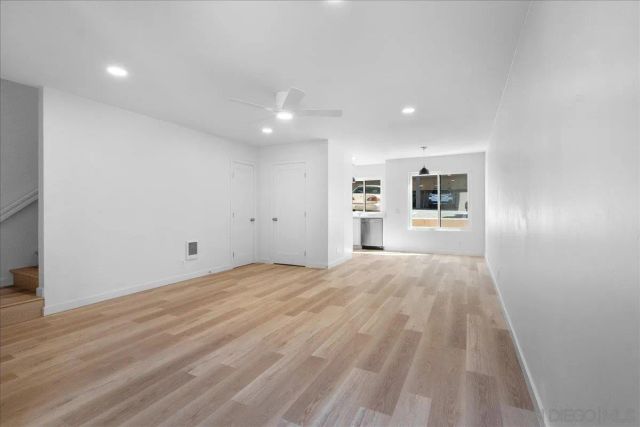 955 Postal Way 29, Vista, CA 92083