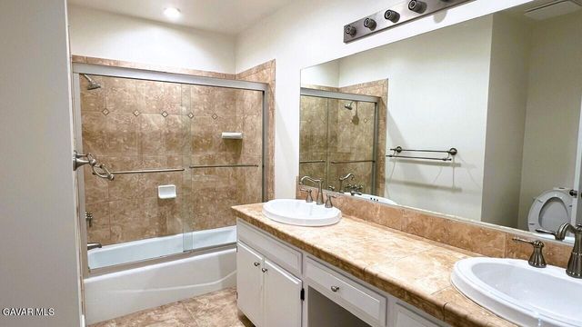 5020 W Avenue K10, Quartz Hill, CA 93536