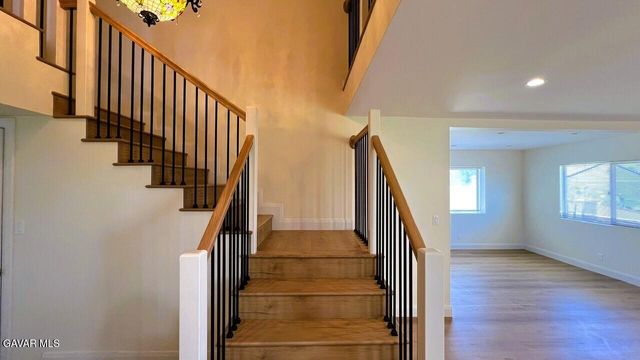 5020 W Avenue K10, Quartz Hill, CA 93536