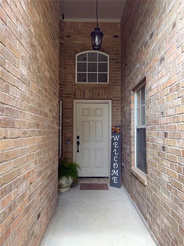 903 Cascade Ridge, Katy, TX 77494