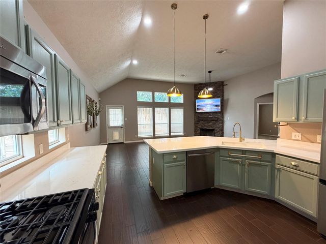 903 Cascade Ridge, Katy, TX 77494