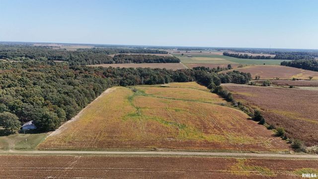 000 E Tallowtree Drive, Xenia, IL 62899