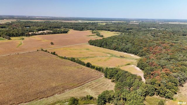 000 E Tallowtree Drive, Xenia, IL 62899