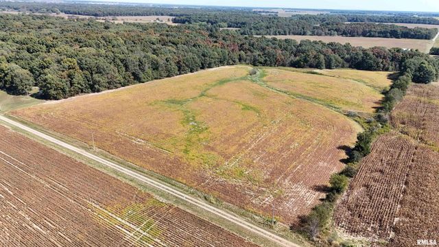 000 E Tallowtree Drive, Xenia, IL 62899