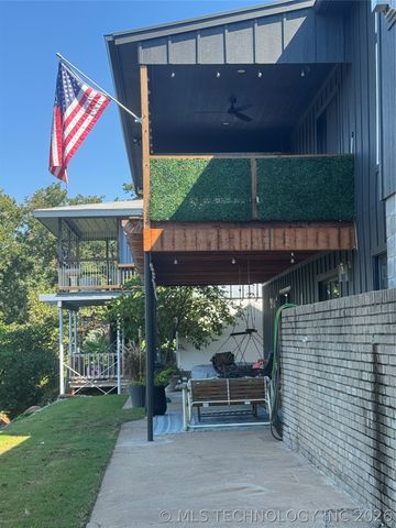 119 N Salt Creek Drive, Mannford, OK 74044