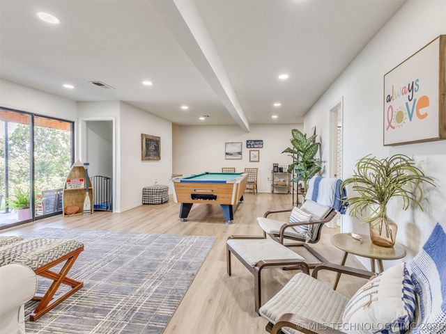 119 N Salt Creek Drive, Mannford, OK 74044