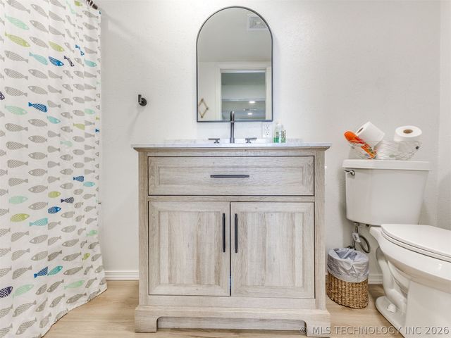 119 N Salt Creek Drive, Mannford, OK 74044