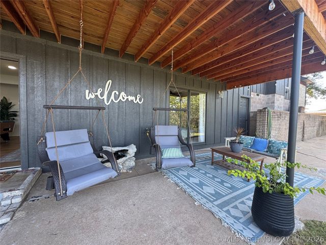 119 N Salt Creek Drive, Mannford, OK 74044